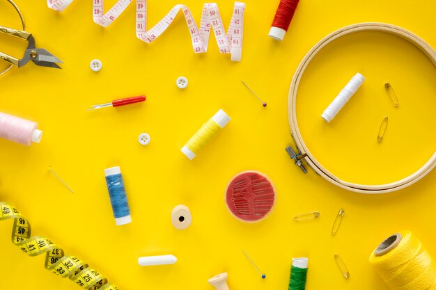 Jak Dobrać Igły do Różnych Rodzajów Tkanin?