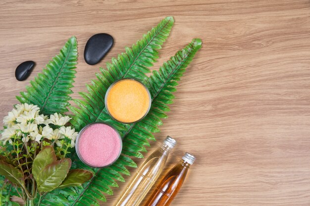 Tajemnice skutecznej pielęgnacji: jak roślinne składniki odżywiają skórę i włosy